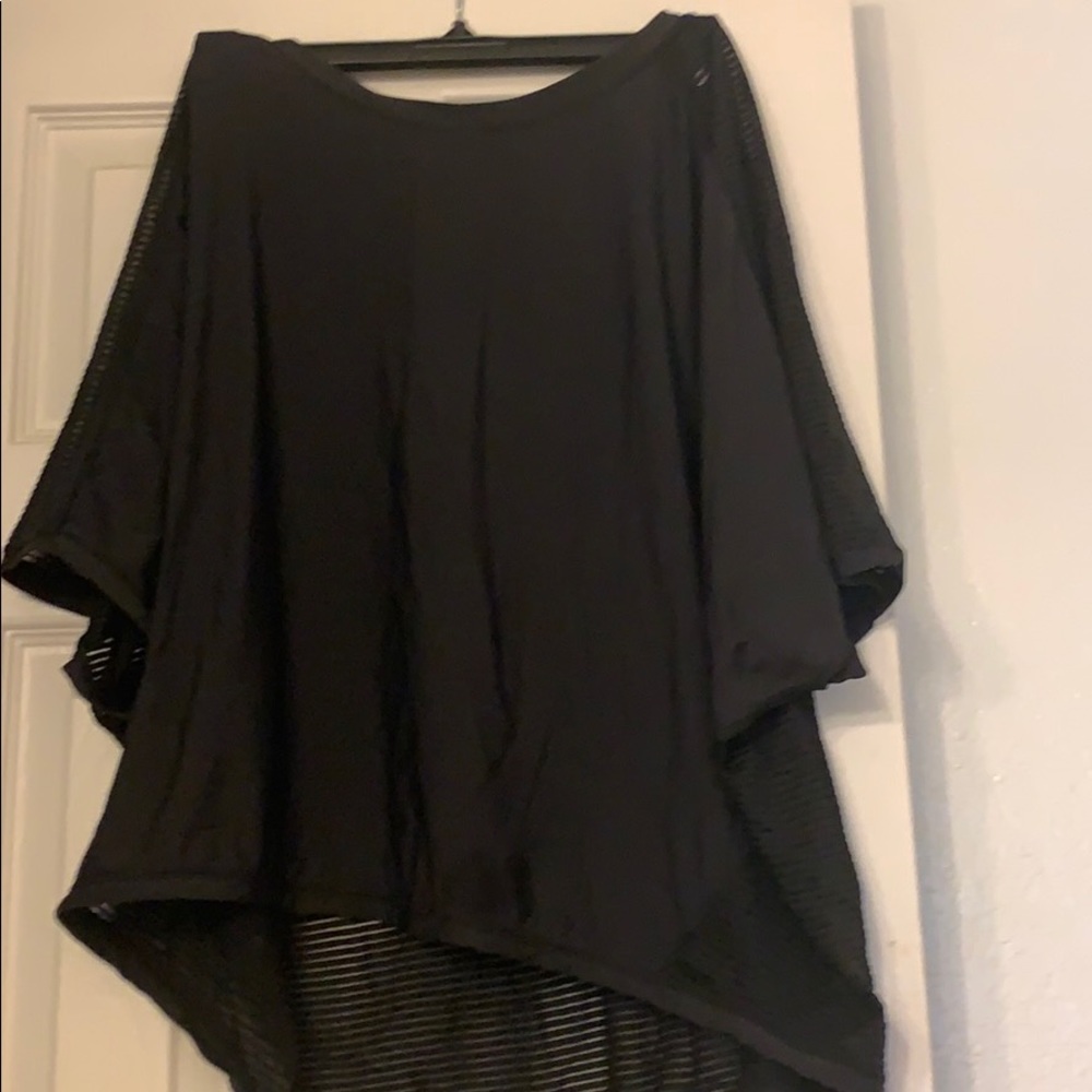 Mesh lulu tee